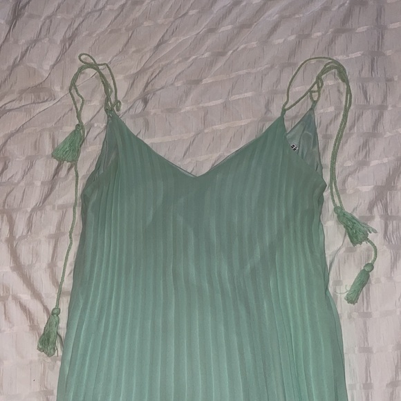 Line + Dot dress - Picture 2 of 4